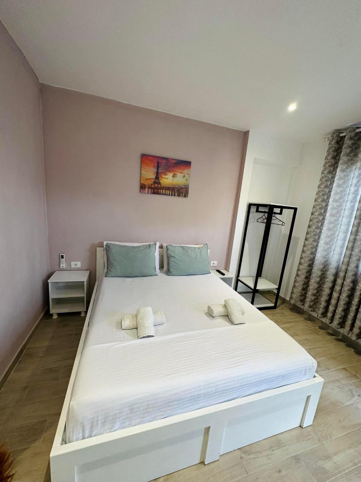 Elite Inn Vlorë Buitenkant foto