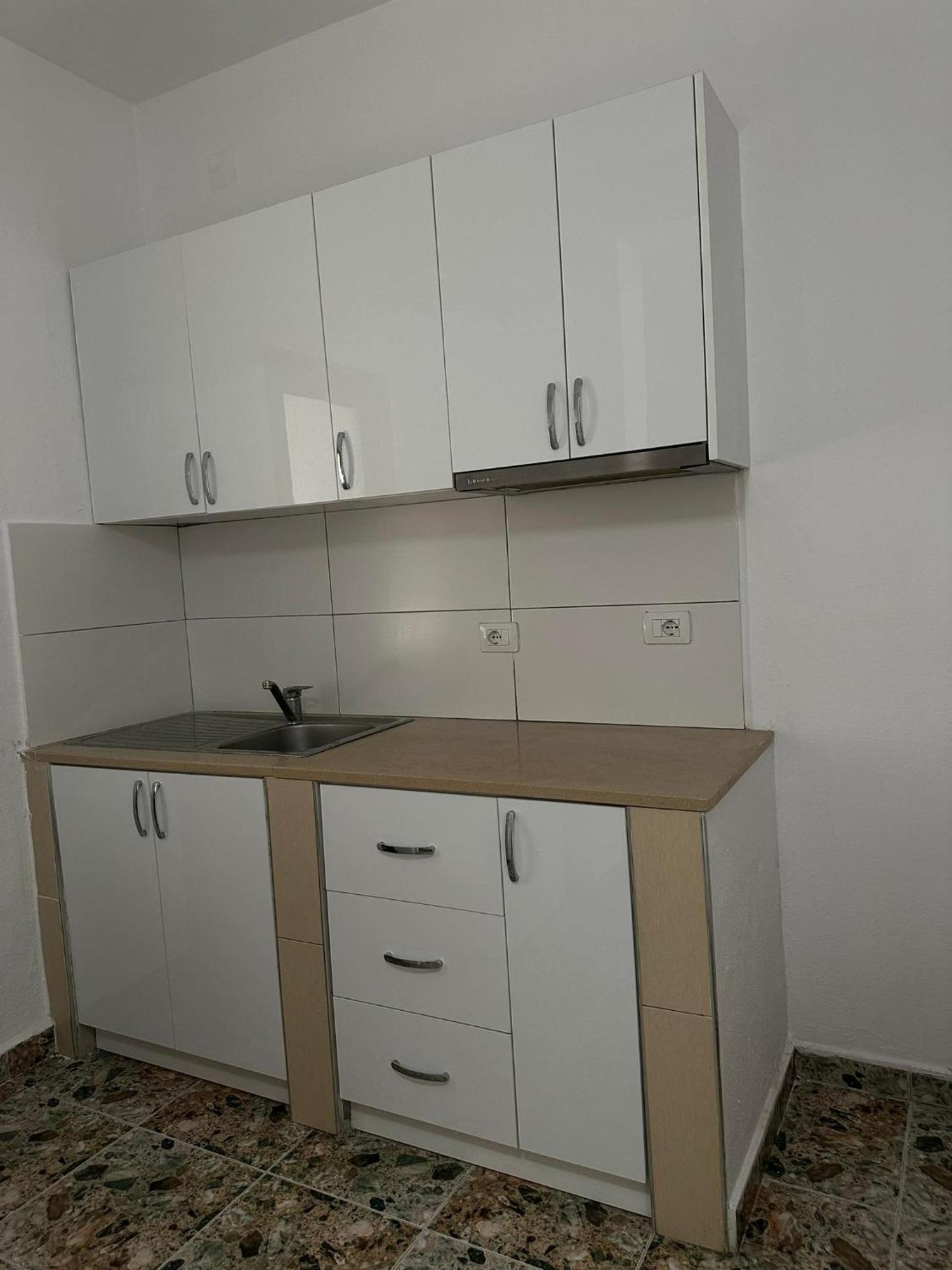 Elite Inn Vlorë Buitenkant foto