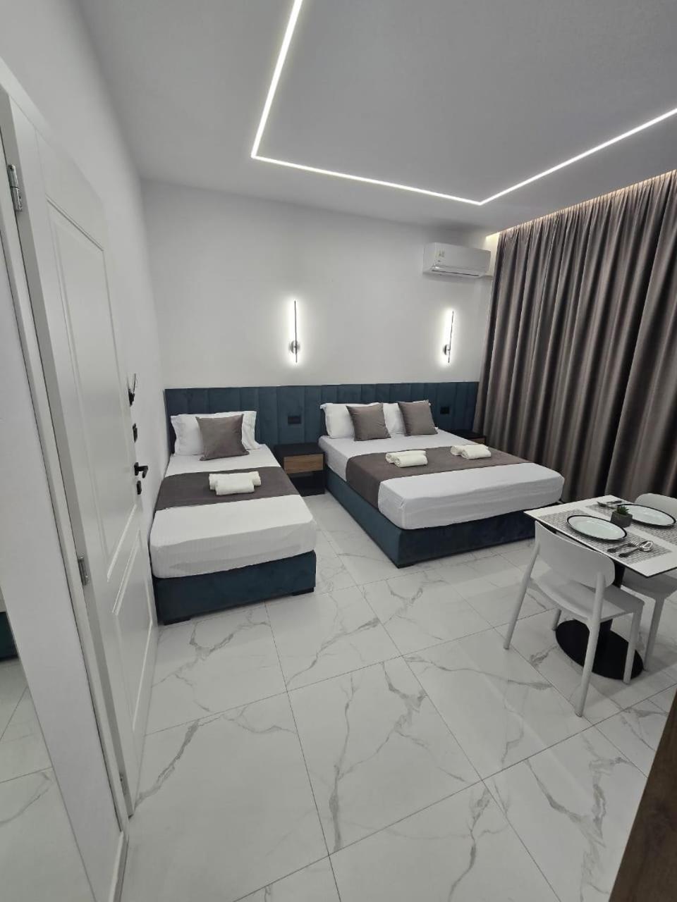 Elite Inn Vlorë Buitenkant foto