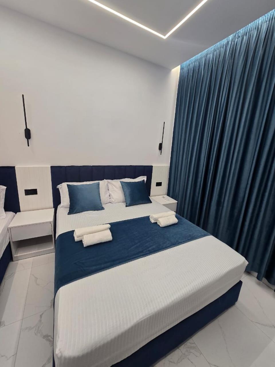 Elite Inn Vlorë Buitenkant foto