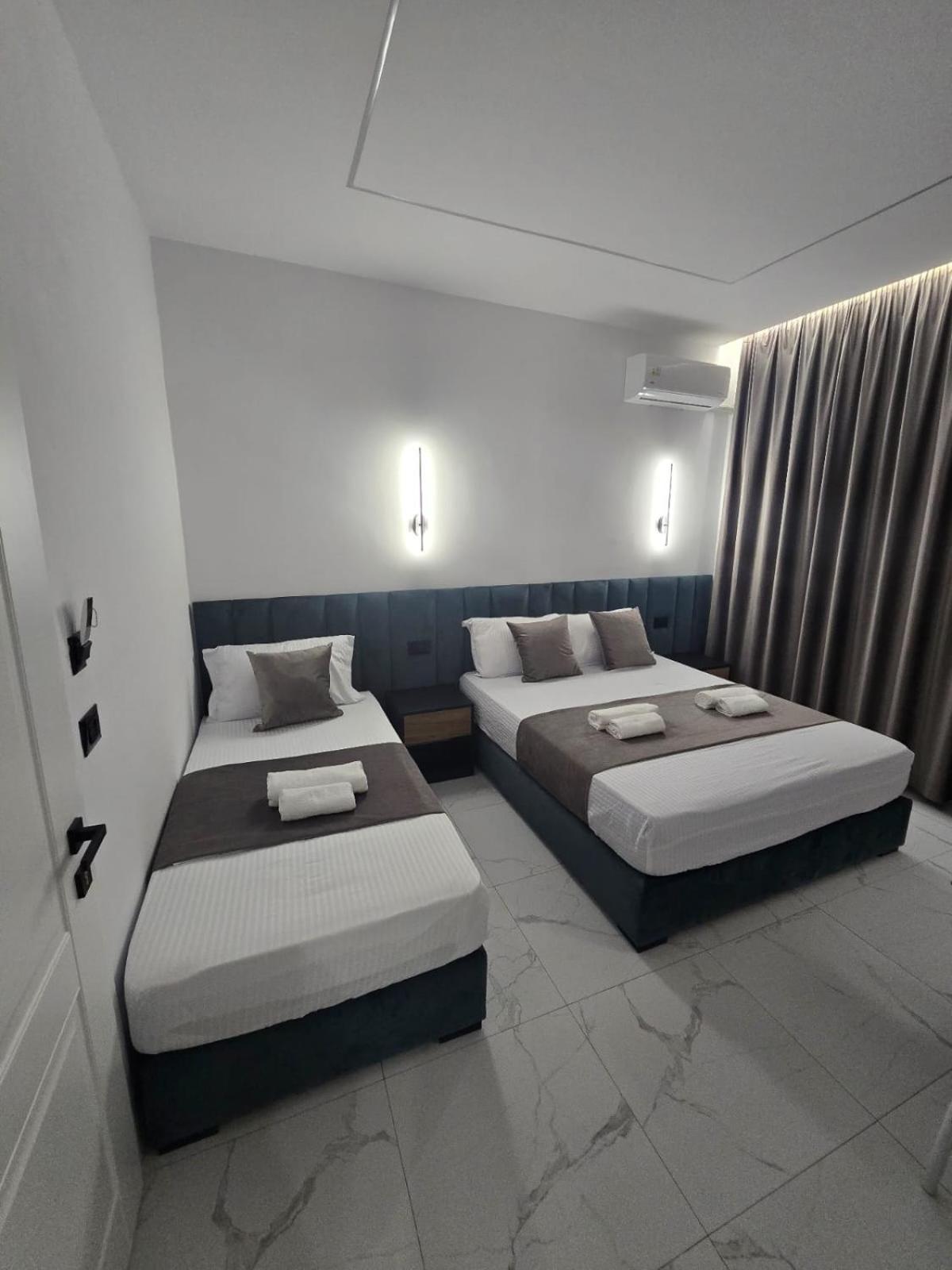 Elite Inn Vlorë Buitenkant foto